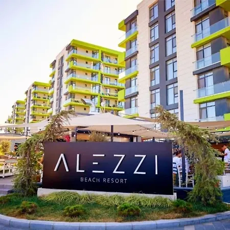 Azizi Pool & Piscina Incalzita * Navodari