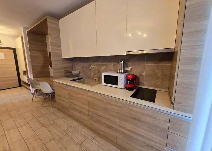 Appartamento Azizi Pool&spa Piscina Incalzita *